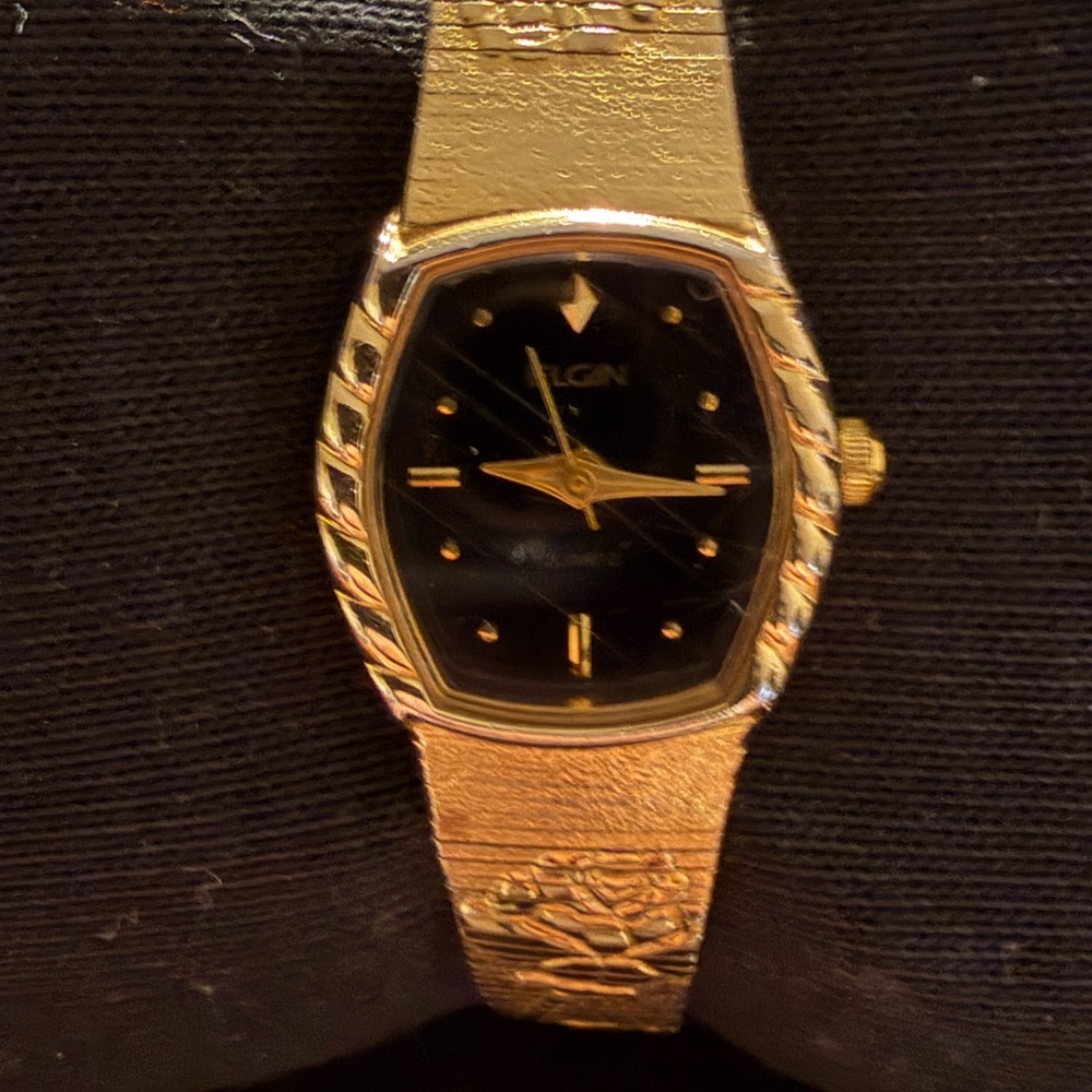 Ladies Elgin EH608-007 Gold Tone Cocktail Watch